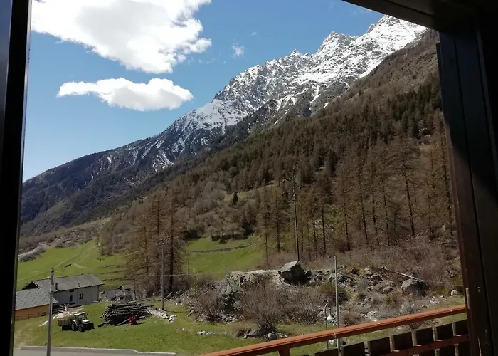 Luseney Aparthotel Bionaz