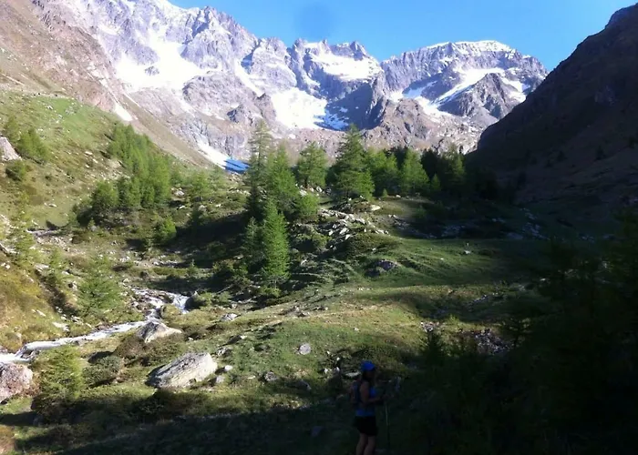 Luseney Aparthotel Bionaz